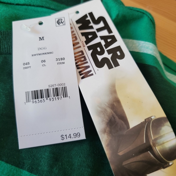 Grogu Tee ~ Medium - Picture 5 of 7